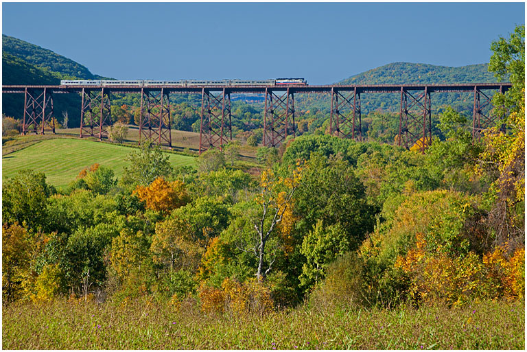 Moodna Viaduct With Train No 8 PRES s